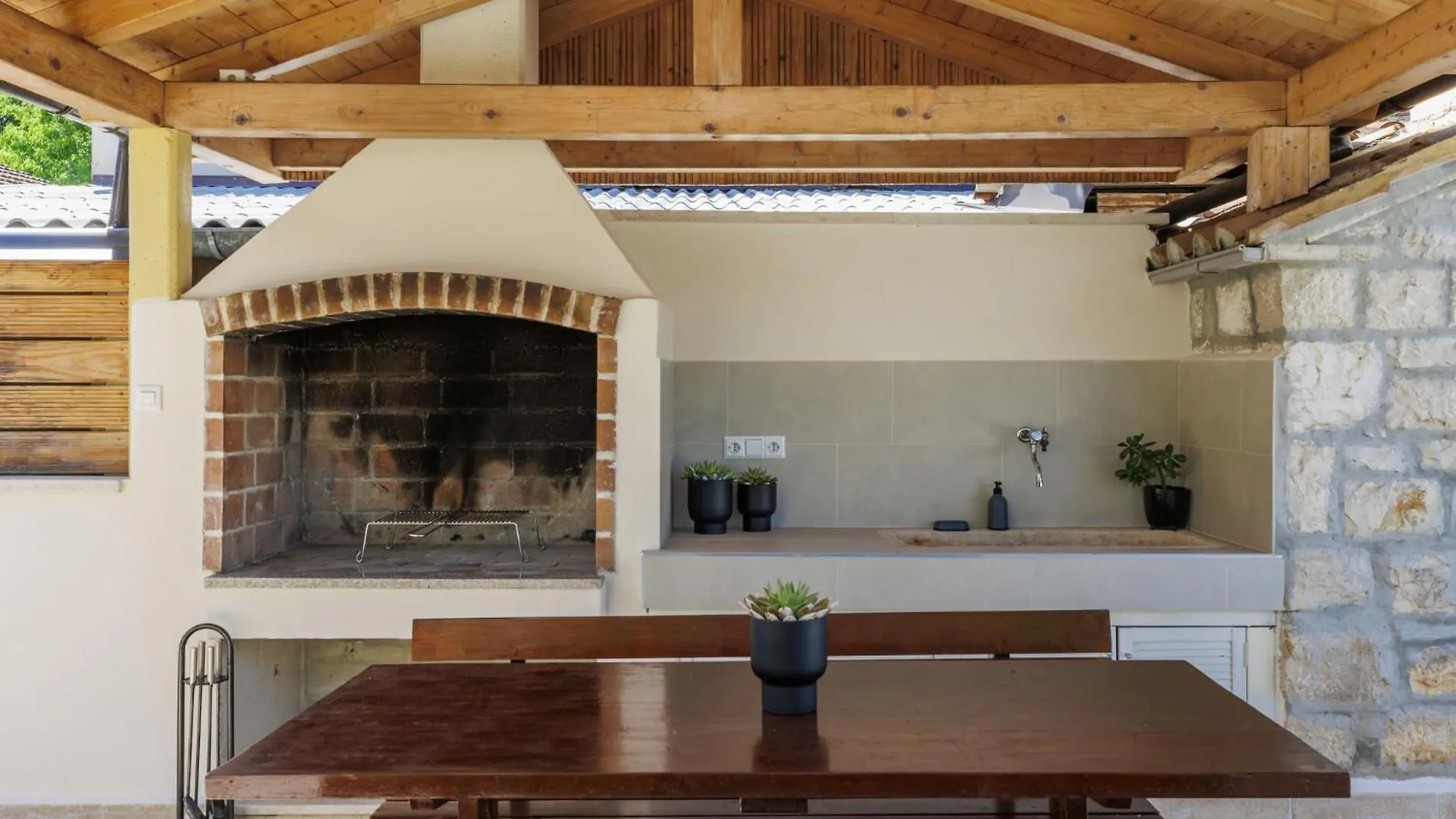 Holiday Home Kristina By Interhome Pula
