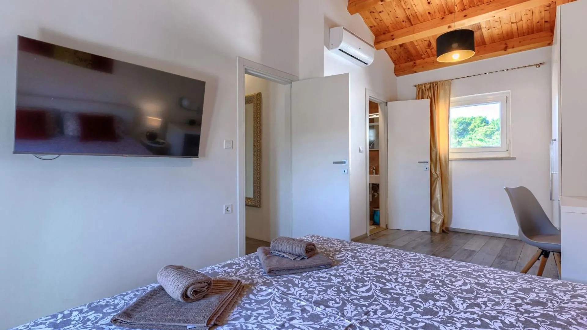 Holiday Home Kristina By Interhome Pula